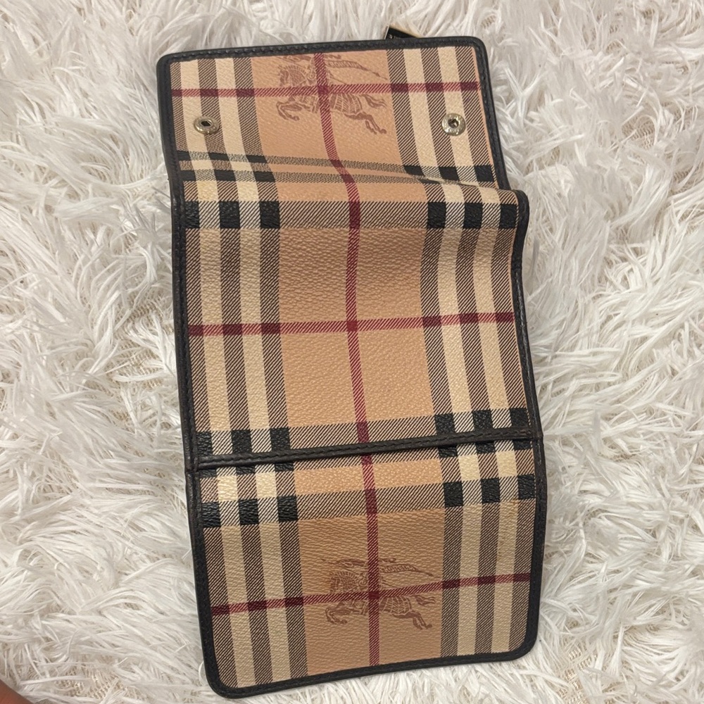 Burberry Tan Beige Plaid Continental Wallet - Picture 3 of 4